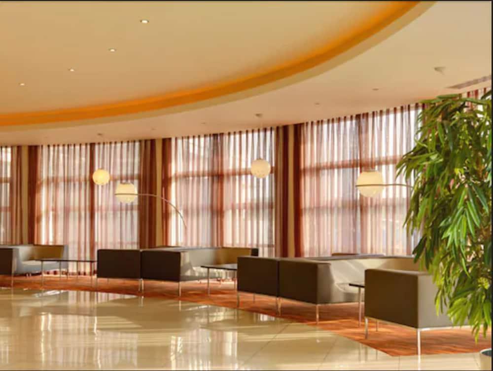 Maldron Hotel & Leisure Centre Limerick Junction מראה חיצוני תמונה